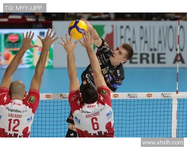 3-2！23岁男排国手发威 决胜局2个ACE是要害 率队打败佩鲁贾